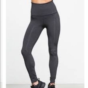 beyond yoga high waist legging XXS heather grey